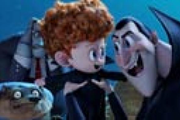 بالفيديو- "دراكولا" يعود مع جماعته من الوحوش المضحكة في جزء ثان من "Hotel Transylvania"