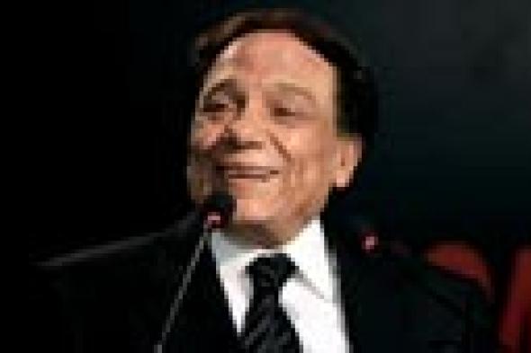 الصورة الأولى لعادل إمام من كواليس "أستاذ ورئيس قسم"