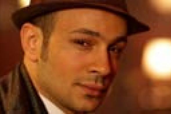 صورة- محمد عطية يجتمع بفتيات الموسم الأول من Star Academy
