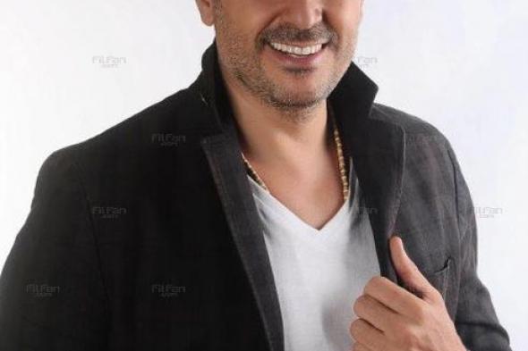 أحمد السقا وراء غناء صابر الرباعي تتر مسلسل لأول مرة
