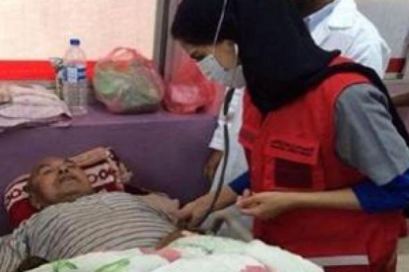 طبيبات إماراتيات تشاركن في إغاثة المنكوبين جراء الزلازل في النيبال