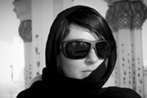 دراسة : 60 % من النساء الكفيفات تعرضن لسوء معاملة