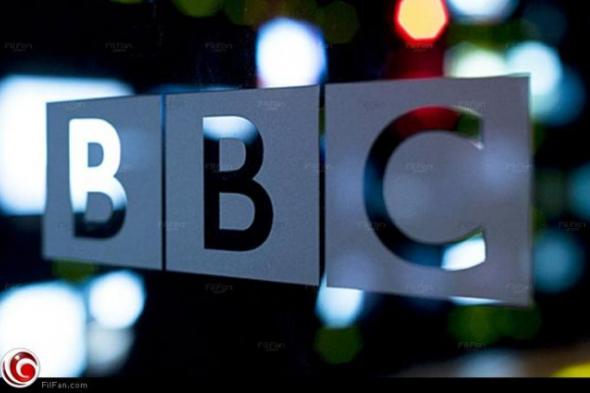 "الفيفا" تحقق في اعتقال قطر لطاقم BBC الإخباري