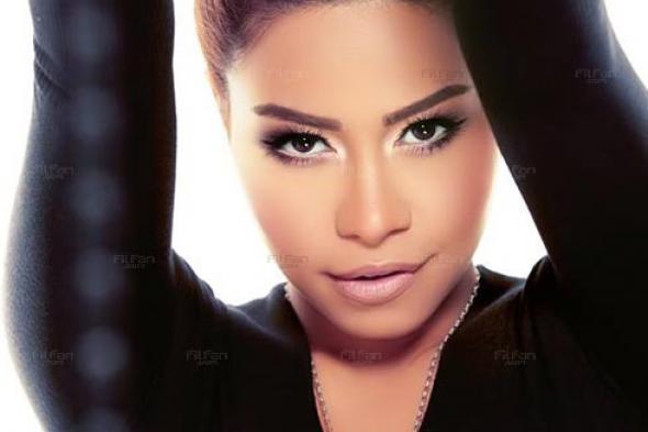 صورة- شيرين عبد الوهاب تعتذر للنوبيين بعد تكرارها لـ "غلطة" هيفاء وهبي