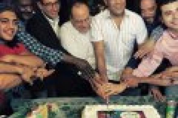 بالصور:  نجوم تياترو مصر يحتفون بالموسم الثالث مع المنتج الجديد