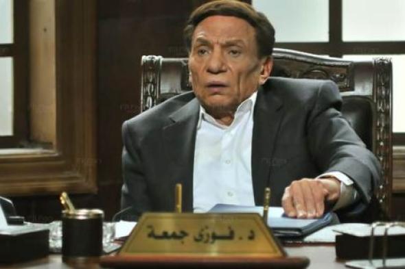 في أولي حلقات "أستاذ ورئيس قسم".. عادل إمام يدخل المستشفى بعد الاعتداء عليه