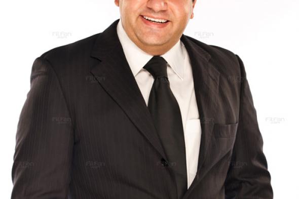 بالفيديو- إدوارد باكيا في "هبوط اضطراري": لو سمحت نزلنا هنا!