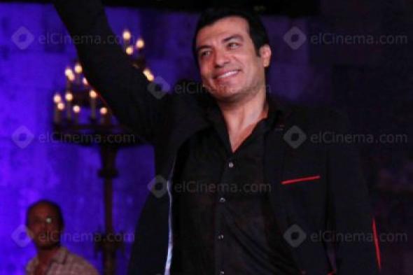 إيهاب توفيق يتعرض لأزمة صحية مفاجئة