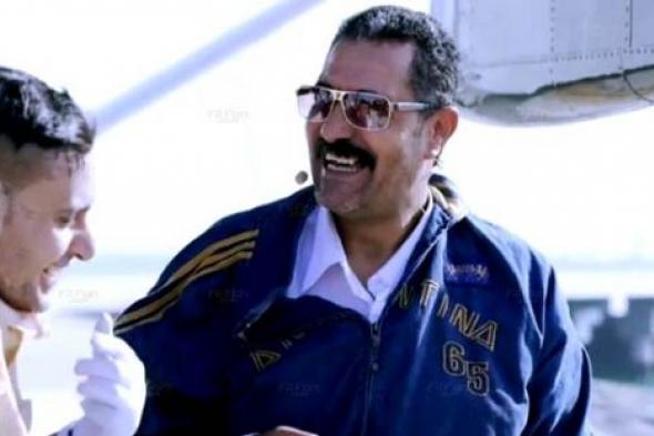 بالفيديو- "رامز واكل الجو" يتنكر للمرة الأولى كسيدة أمام أحمد التباع