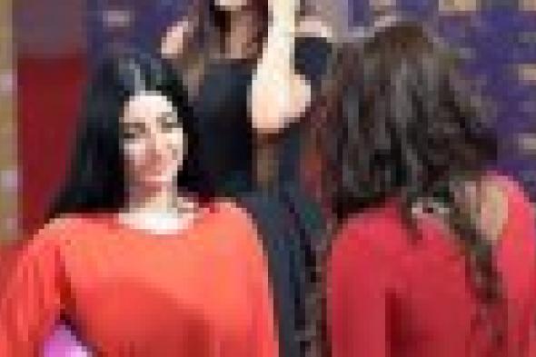 بالفيديو: وصلة رقص نارية من صافيناز في "رامز واكل الجو"