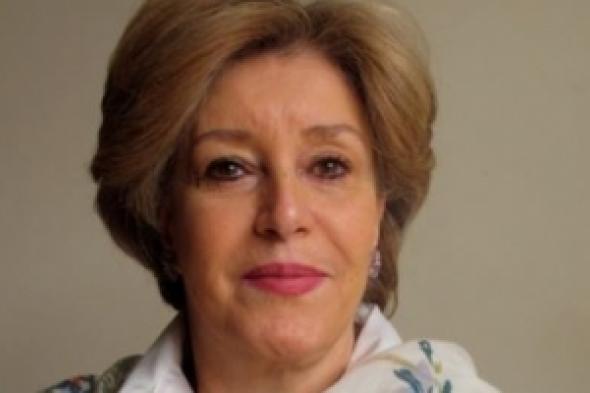 المرأة في وطن لا يبكي، كيف تأمن له؟