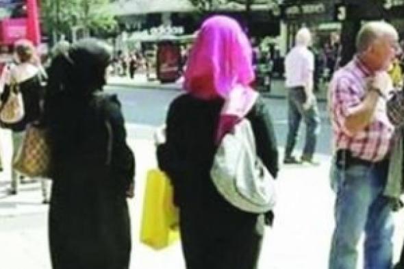 سفر المرأة السعودية مع صديقاتها.. «نظرة المجتمع تغيّرت»!