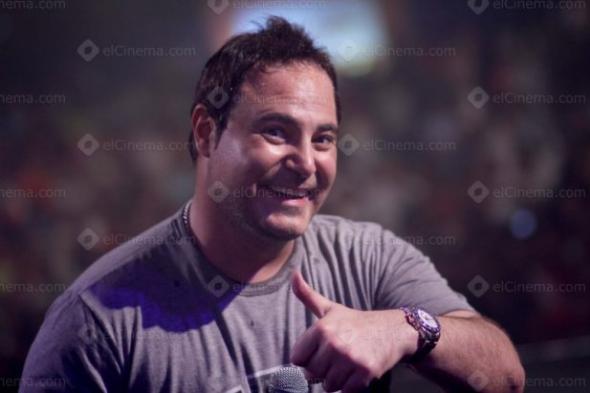 عاصي الحلاني يوضِّح حقيقة رفضه الغناء في حفل طرابلس بلبنان