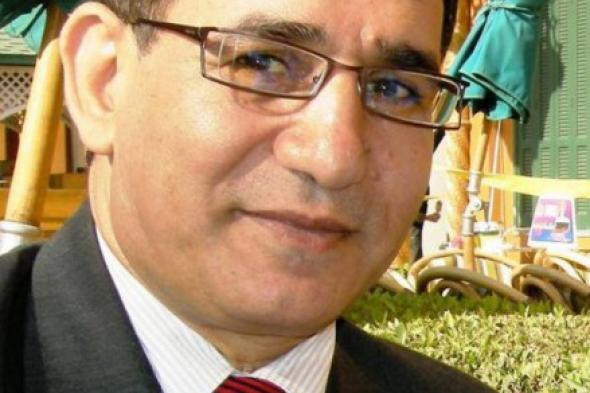 وفاة الشاعر بشير عياد عن عمر ناهز 55 عامًا بعد أزمة صحية