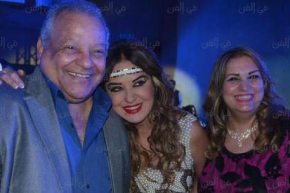 شرطة الموضة- مادلين طبر بمكياج "غريب" في تكريم النجوم العرب