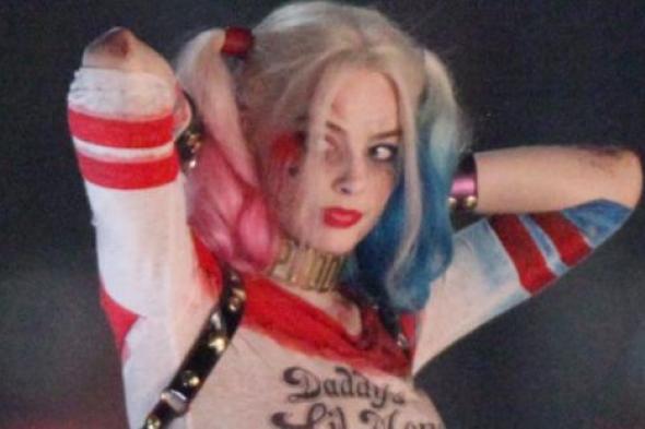 بالصور- صديقة "الجوكر" تختبر موهبتها في رسم الوشوم في كواليس Suicide Squad