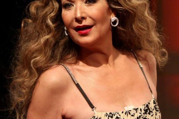 الثلاثاء.. مؤتمر صحفي لـ رغدة لإعلان تفاصيل مسرحية "الأم الشجاعة"