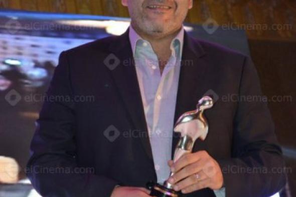 أيمن بهجت قمر يعلن دعم المهن التمثيلية والموسيقية والسينمائية لتدشين "نقابة الشعراء"