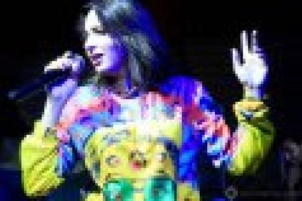 بالصور: ساندي تشعل حفل مسرح السلام بالإسكندرية