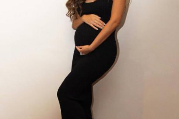 بالصوره: ميريام فارس تُعلن حملها في مولودها الأول