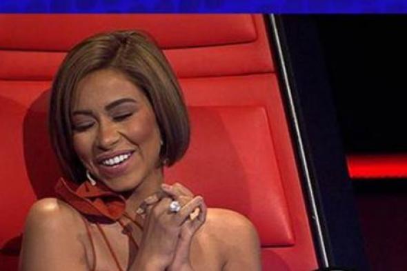 شيرين لمتسابقة The Voice رحاب صالح: "اخترتِ عاصي لأنه دخلك تحت الملاية"!