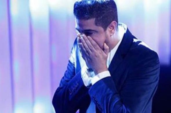 ناصر عطاوي ينهار على مسرح The Voice بعد خطف كاظم الساهر له