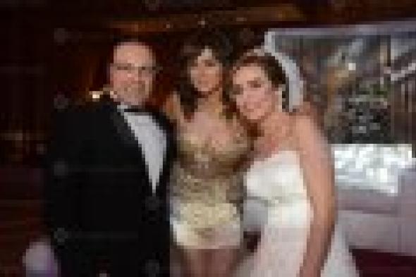 بالصور: عمرو دياب ونجوم الفن والغناء في زفاف أسامة رشدي المدير التنفيذي لـ"روتانا"