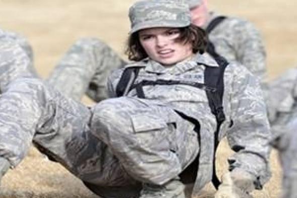 المرأة الأمريكية تمثل 11% من القوات المسلحة و20% من الاحتياط