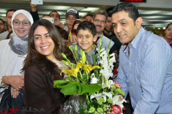 استقبال أسطوري لنجمة ذا فويس الفنانة '' نجاة رجوي'' بالمغرب