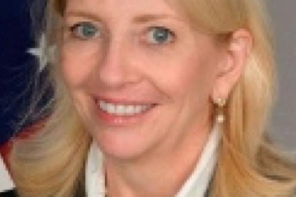 المبعوثة الأمريكية لشئون المرأة العالمية تلتقي بالقيادات النسائية في القاهرة