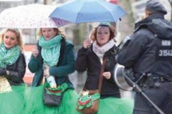 وقوع حوادث تحرش جنسي في كرنفال النساء بكولونيا