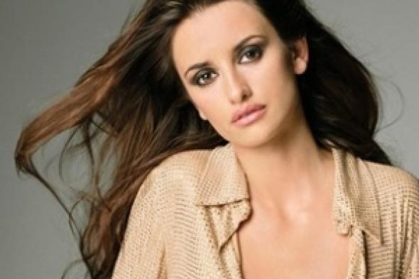 كروز تنصح النساء بالهدوء إزاء مظهرهن