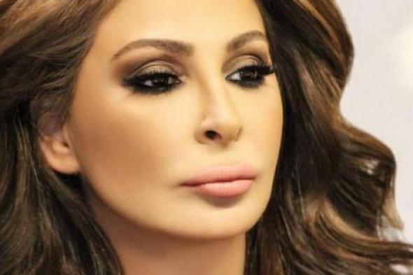 إليسا توجه رسالة لشيرين عبد الوهاب بعد إعلانها اعتزال الغناء