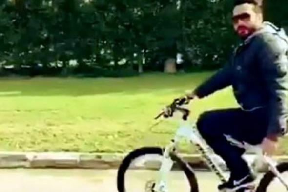 بالفيديو- تامر حسني يكشف سر لياقته: "التمرين مش جيم بس"
