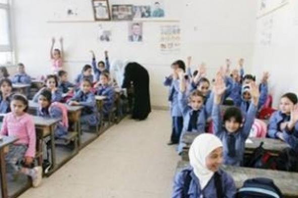 تضامن : مجلس نقابة المعلمين جاء خالياً من التمثيل النسائي على الرغم من أن ثلثي المعلمين والإداريين هم نساء