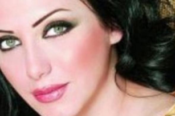 سُلاف فواخرجي تتصدّر أجور الفنّانات السوريّات