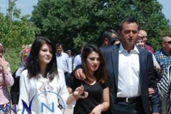 "شارع العشاق".. قبلة الراغبين بالزواج في "جناق قلعة" التركية