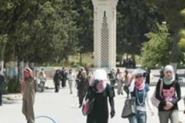 الإناث يشكلن 51.8% من طلاب الجامعات الأردنية الحكومية والخاصة للعام 2014-2015