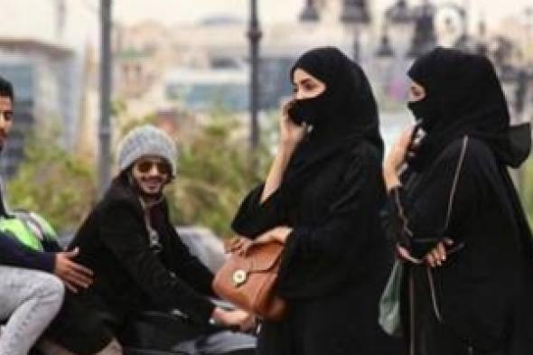 قانون كويتي يتبلور  بحبس المتحرشين بالنساء  6 أشهر  وإبعاد الوافدين من الدولة