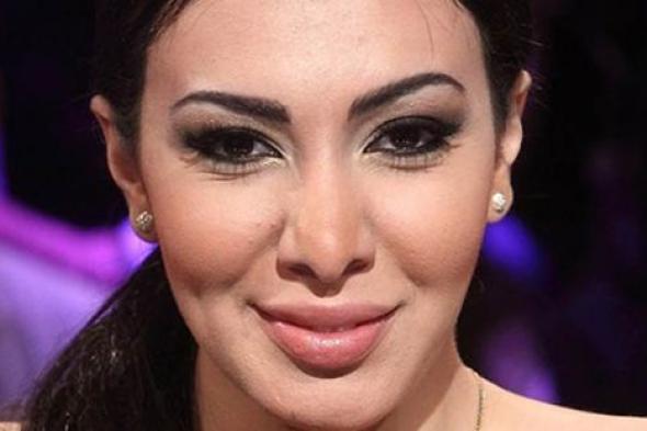 بالفيديو - ميريهان حسين عن مسلسل "المغنى": انت حياتك كلها بقت محمد منير؟