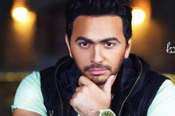 ​زوجه تامر حسني وجمهوره يدعموه بعد تسريب ألبوم "عمري إبتدا"