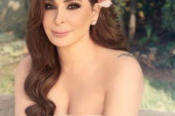 إليسا تطالب جمهورها بالصلاة من أجل إنقاذ سوريا