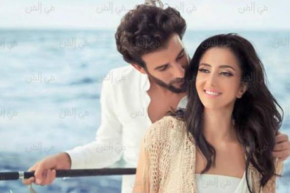 بالصور- جلسة تصوير رومانسية لحنان مطاوع وزوجها أمير اليماني
