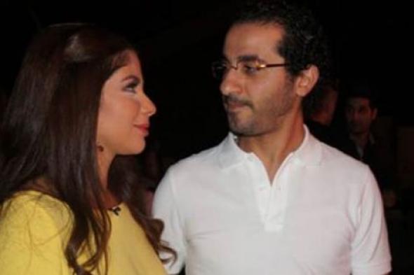 صورة- منى زكي بصورة غريبة لها مع أحمد حلمي