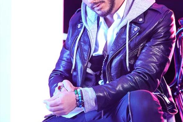 الإبقاء على سعد لمجرد بالحبس واتهامه بـ"الاغتصاب مع ظروف مشددة للجريمة"