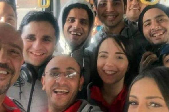 صورة - أشرف عبد الباقي وفريق "مسرح مصر"  بصحبة أبطال مصر في البارلمبية