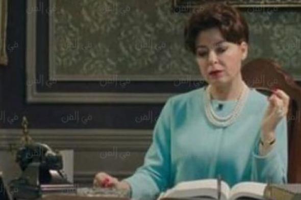 أنوشكا  لـ"في الفن" : محمد ممدوح ودينا الشربيني من أحلى شخصيات "جراند أوتيل"
