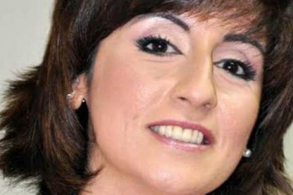 ليليان داوود تهاجم الرئيس اللبناني الجديد وتسخر من عمره