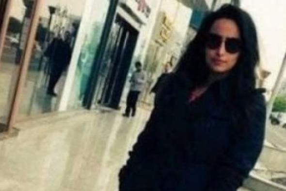 فتاة سعودية تتحدّى: "سأدخن وأتجول في شوارع الرياض دون عباءة".. هذه عقوبتها المنتظرة بعد اعتقالها