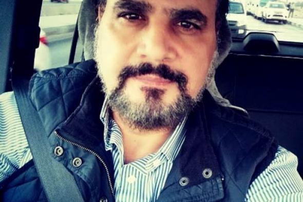 بالصور- مجدي كامل يحصل على درجة الماجستير من المعهد العالي للفنون المسرحية